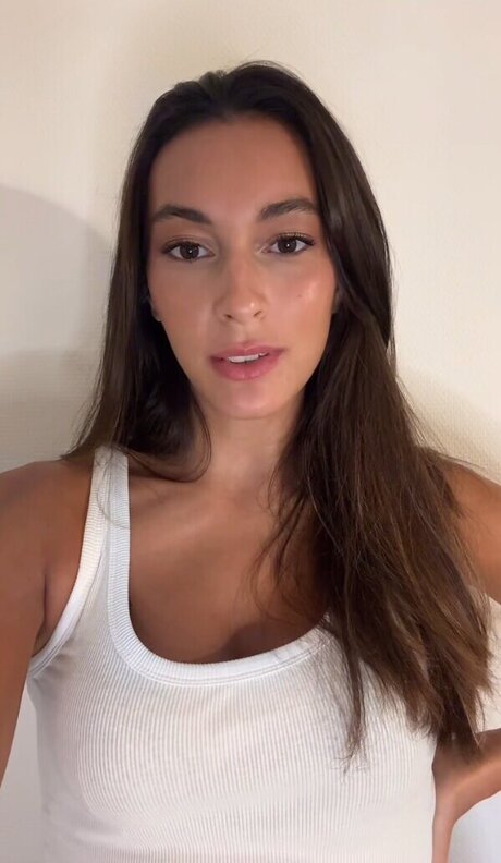 Sara Balzer jolie étoile archive