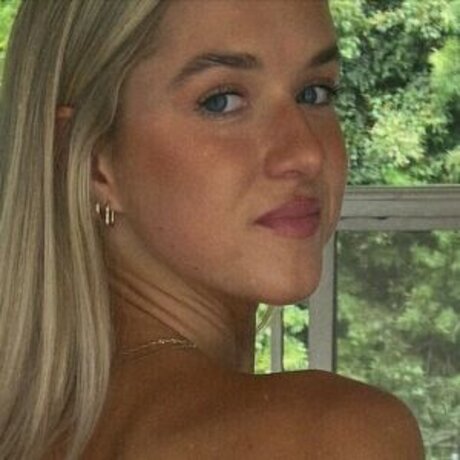 femmes célèbres onlyfans haute qualité gratuit galerie