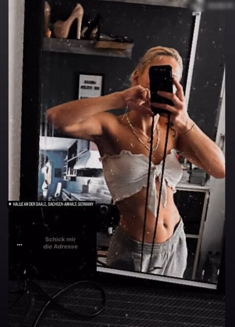 lingerie mature uniquement pour les fans sexe exclusif image