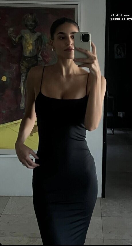 Joules117 modèle artistique des photos