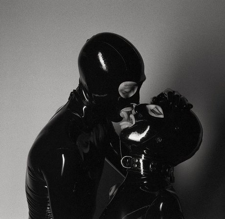 latexqueer star du porno chaude archive