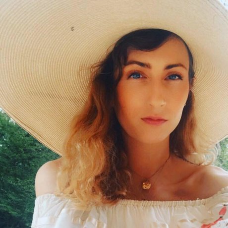 LanaPie modèle magnifique galeries