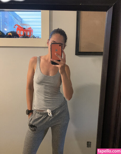 Alexandra Ianculescu actrice érotique images