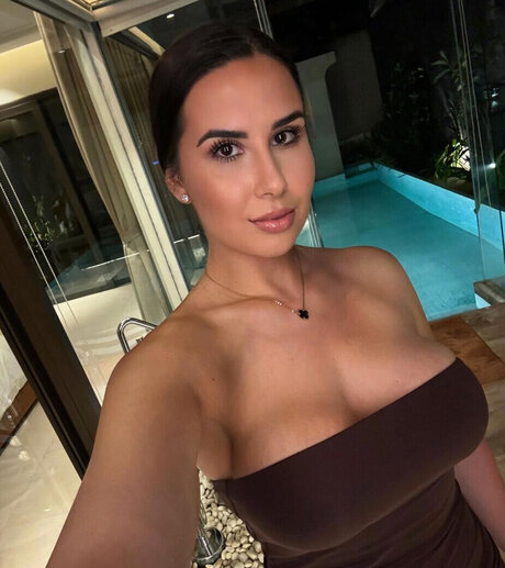 Alexandra Ianculescu actrice chaude photo