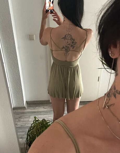 pawg rousse uniquementfans gratuit sympa des photos