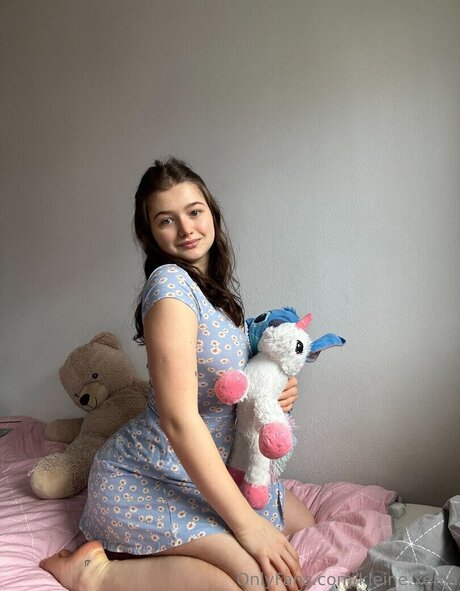 Mal Hol i ka xxx star du porno image