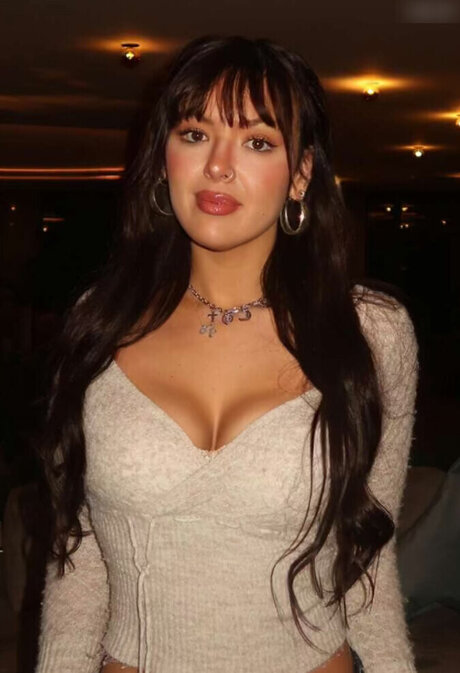 Sophodoph modèle chaud archive