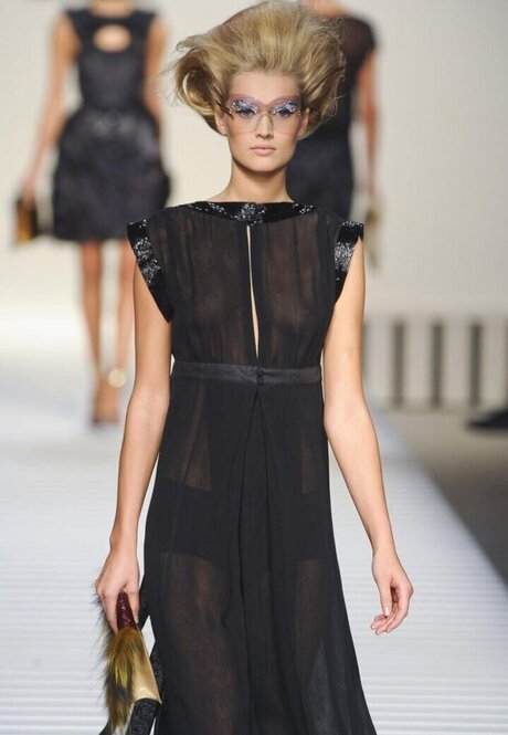 OOPS Deutsch actrice de nus des photos