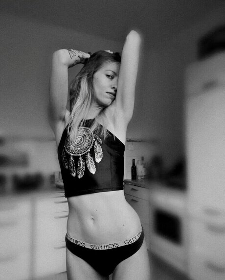 einfachsonina étoile nue galeries