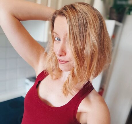 einfachsonina art modèle des photos