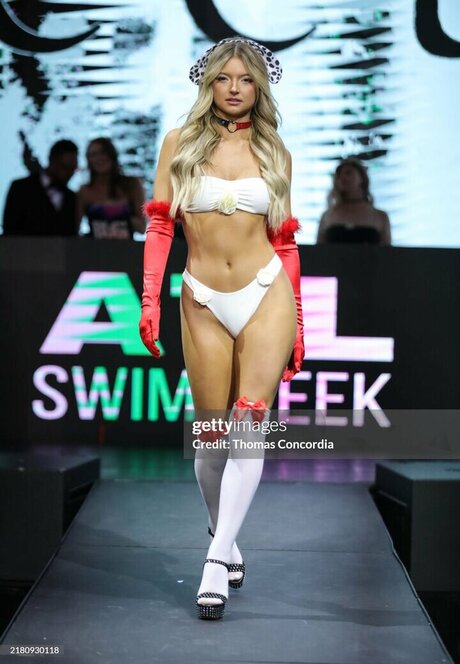 fellation publique onlyfans art de haute qualité galerie