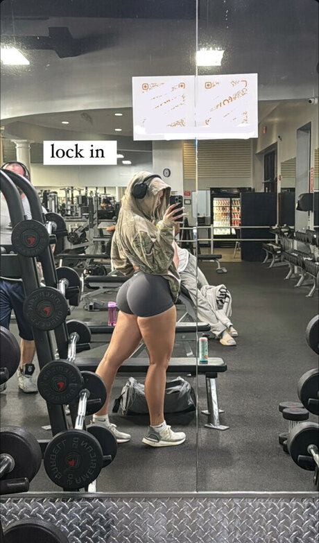 Alexreuter_ actrice érotique galeries