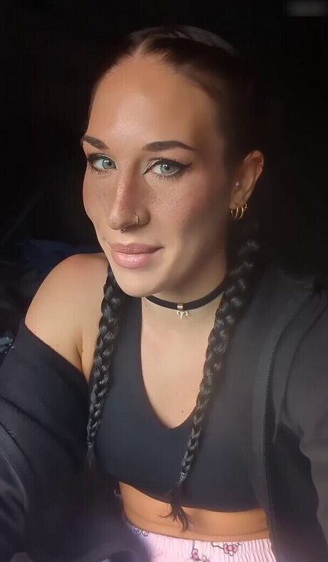 JuleTheFox star du porno sexy image