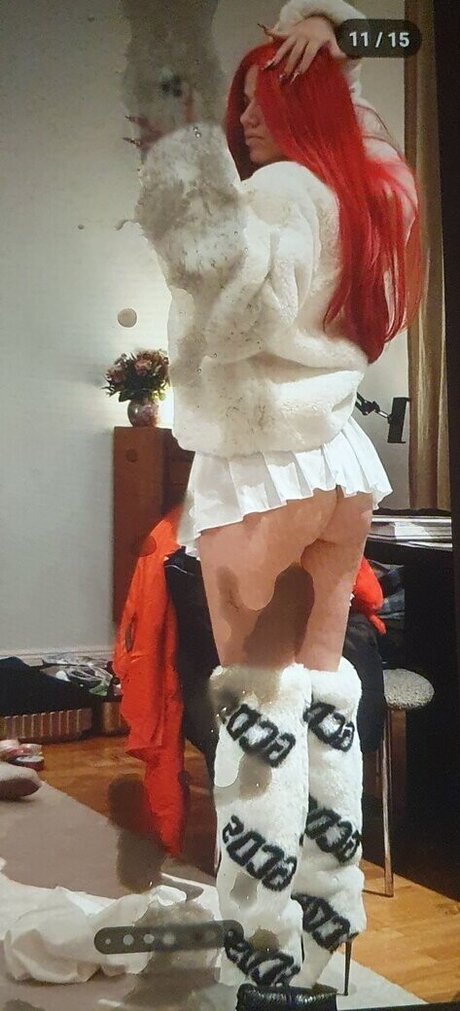 Cum Tributes modèle nu image