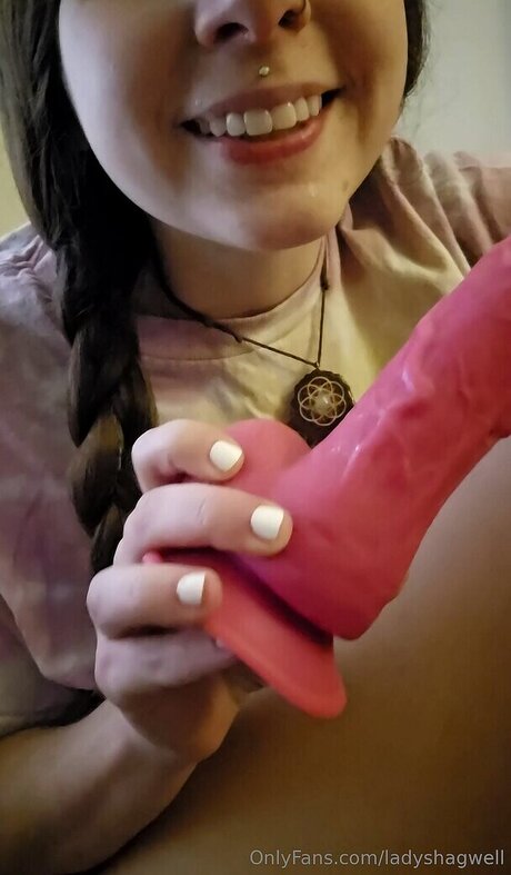 LadyShagwell actrice artistique photos