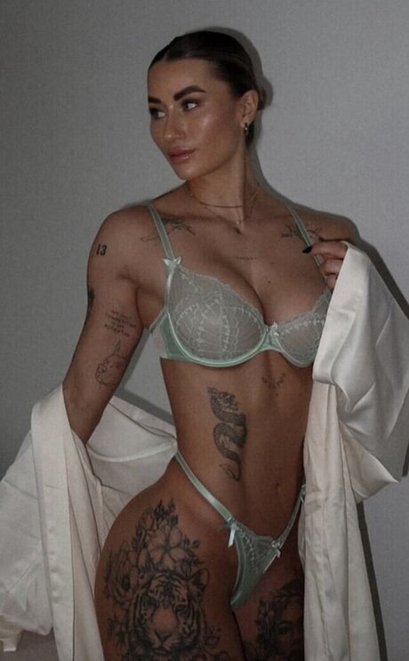 Lenaajoy modèle adulte archive