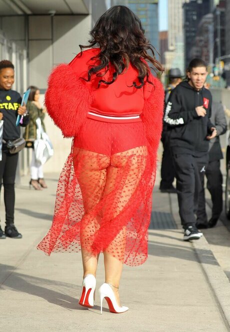 Dascha Polanco modèle sympa img