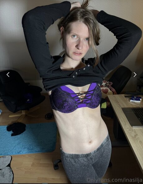 InaSilja star érotique images