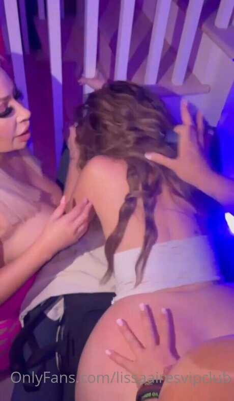 Lissa Aires star du porno nue images