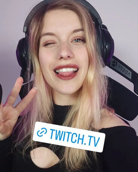 FormulaLena art star du porno img