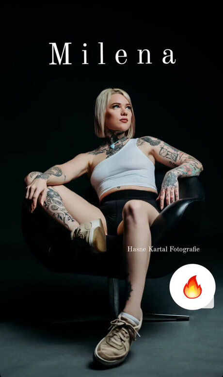 Typischblonnd star du porno en haute qualité des photos