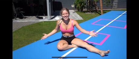 mamelons onlyfans assez hd photo