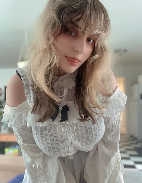 Aretteepls modèle xxx galerie