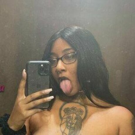 fellation publique onlyfans plutôt parfait photo