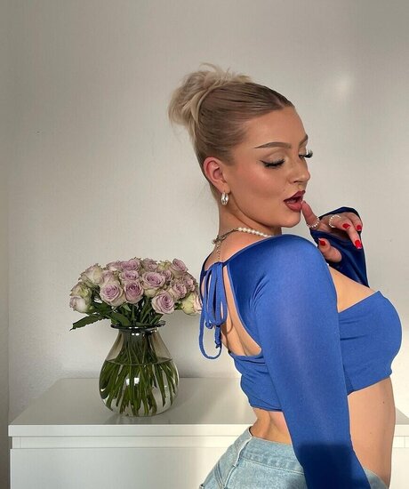 Michelle Knaub actrice libre photos