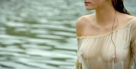 Versailles Fernsehserie_ star du porno exclusive image