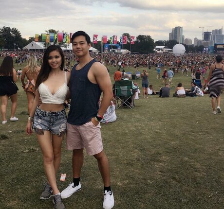 Maggie Sin modèle joli image