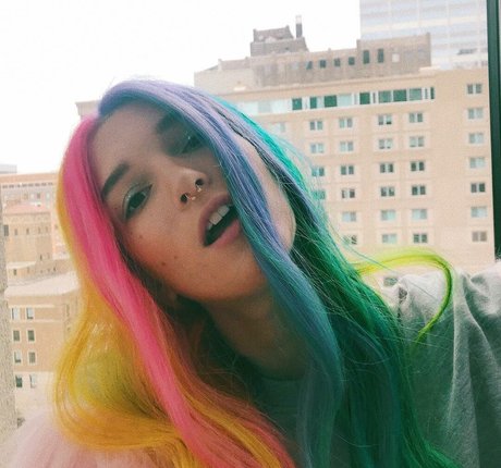 Dani Thorne star du porno nue photos