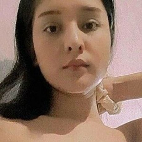 Sofj 203 actrice nue img