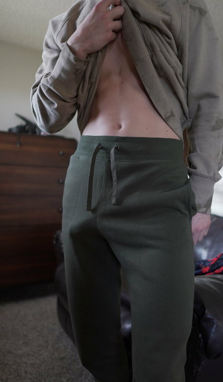 kallen2044 xxx étoile galeries