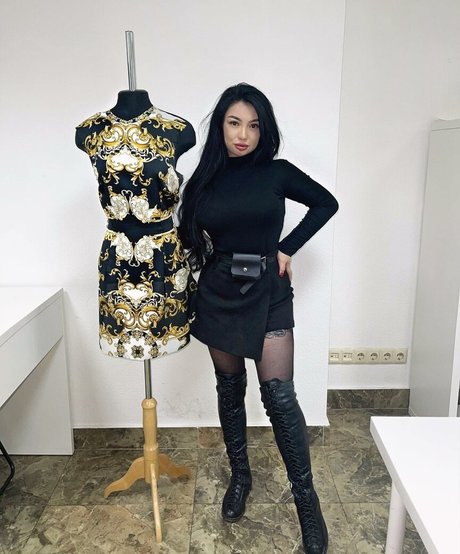 Zhansaya Dakarimova actrice libre collection