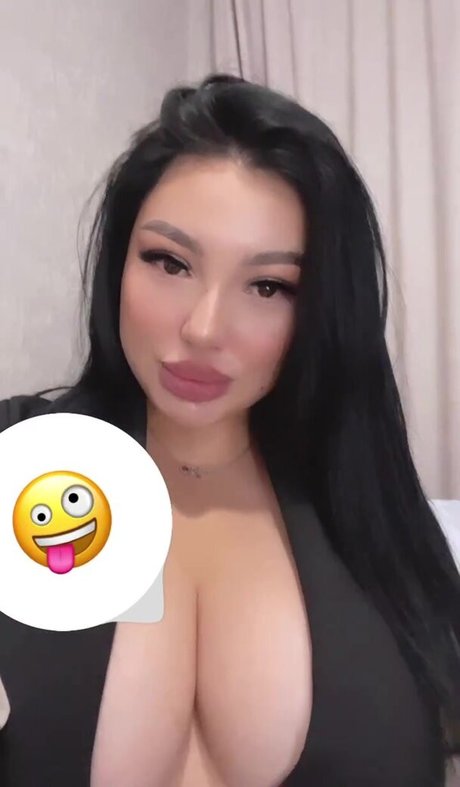 Zhansaya Dakarimova art étoile photos