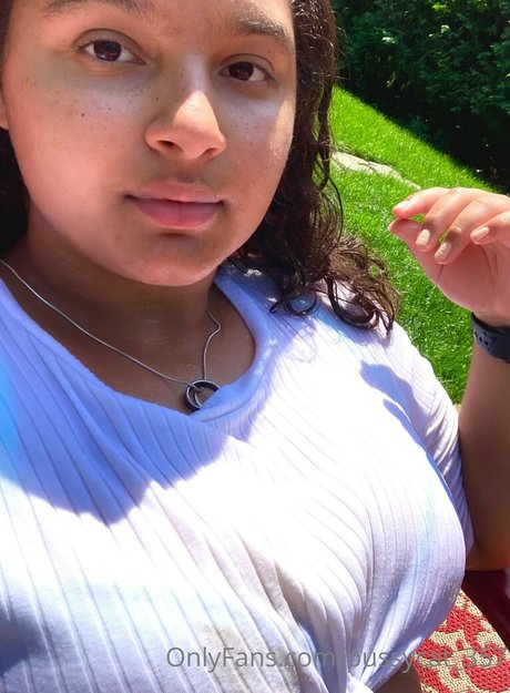 pussycat 357 actrice nue galerie