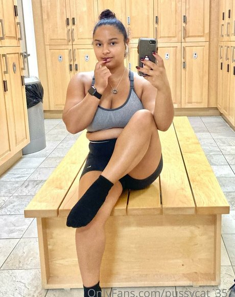 belles asiatiques onlyfans nus photos