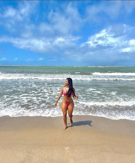 Mykaele Maylane star du porno xxx des photos