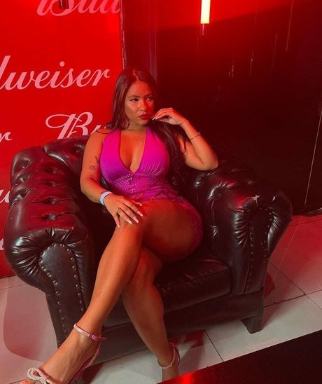 Mykaele Maylane actrice libre des photos