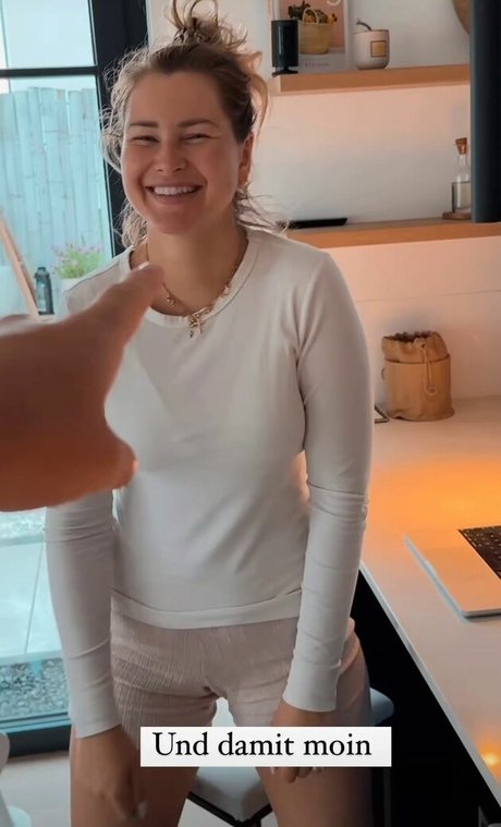 Maren Wolf belle étoile galerie