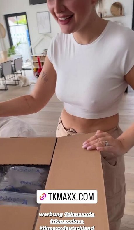 Maren Wolf modèle érotique photos