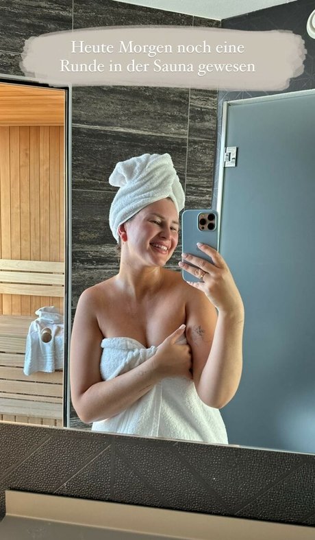 Maren Wolf étoile sympa galeries