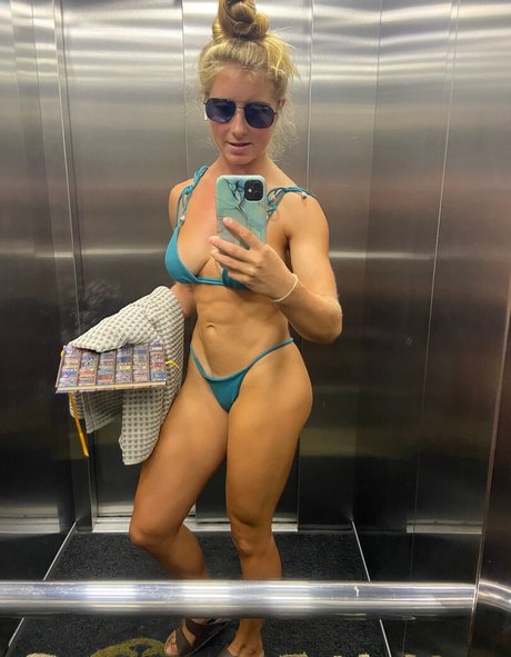 Rosie Burr belle star du porno image