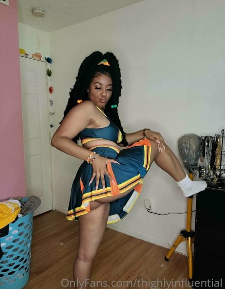 Thighlyinfluential étoile sympa img