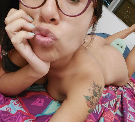 miss mili étoile exclusive photos