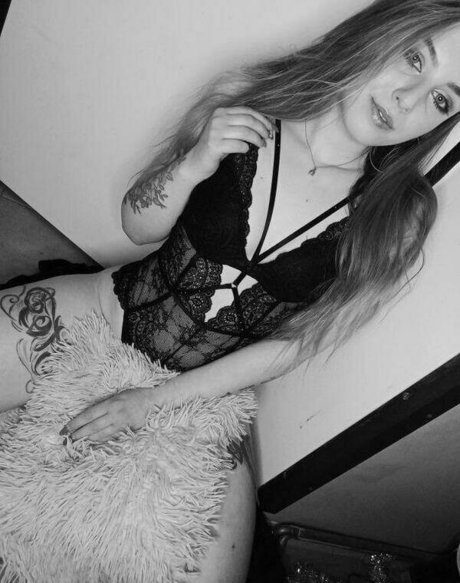 hollyclue modèle de sexe galeries