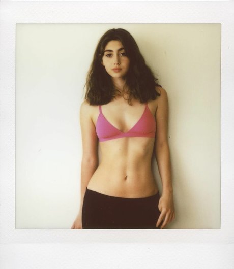 pom-pom girl nue onlyfans beau images