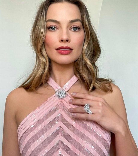 Margot Robbie star du porno en haute qualité photos