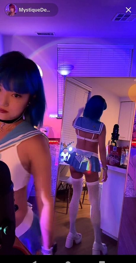 Mystiquede actrice sexy images